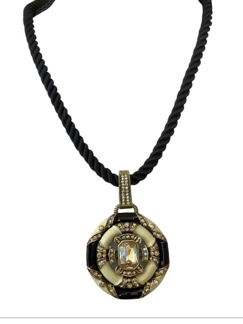Heidi Daus Swarovski crystal necklace